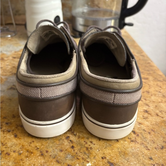 Nike Brown and Tan janoski size 8.5 - Picture 4 of 9